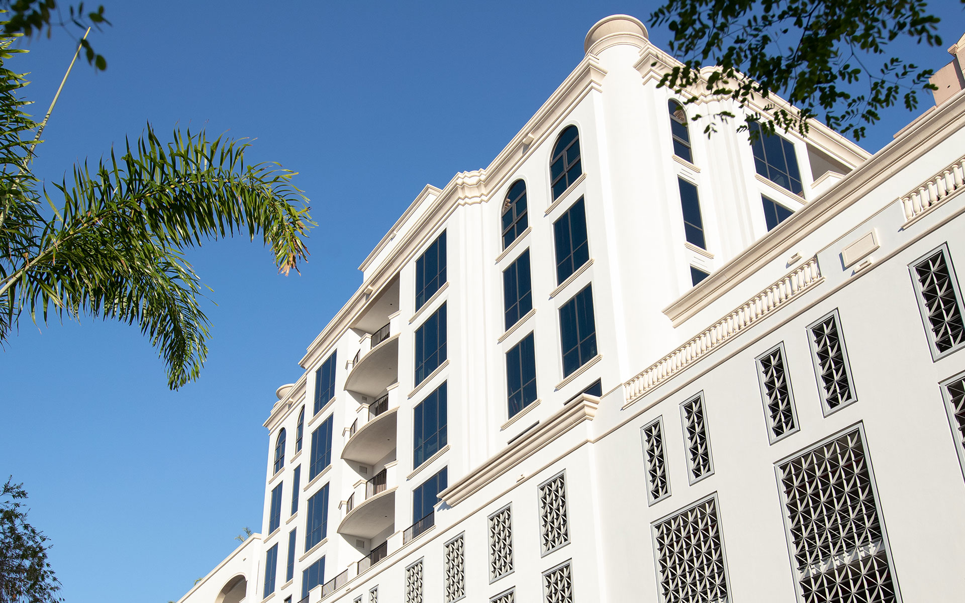 giralda place exterior coral gables(1)