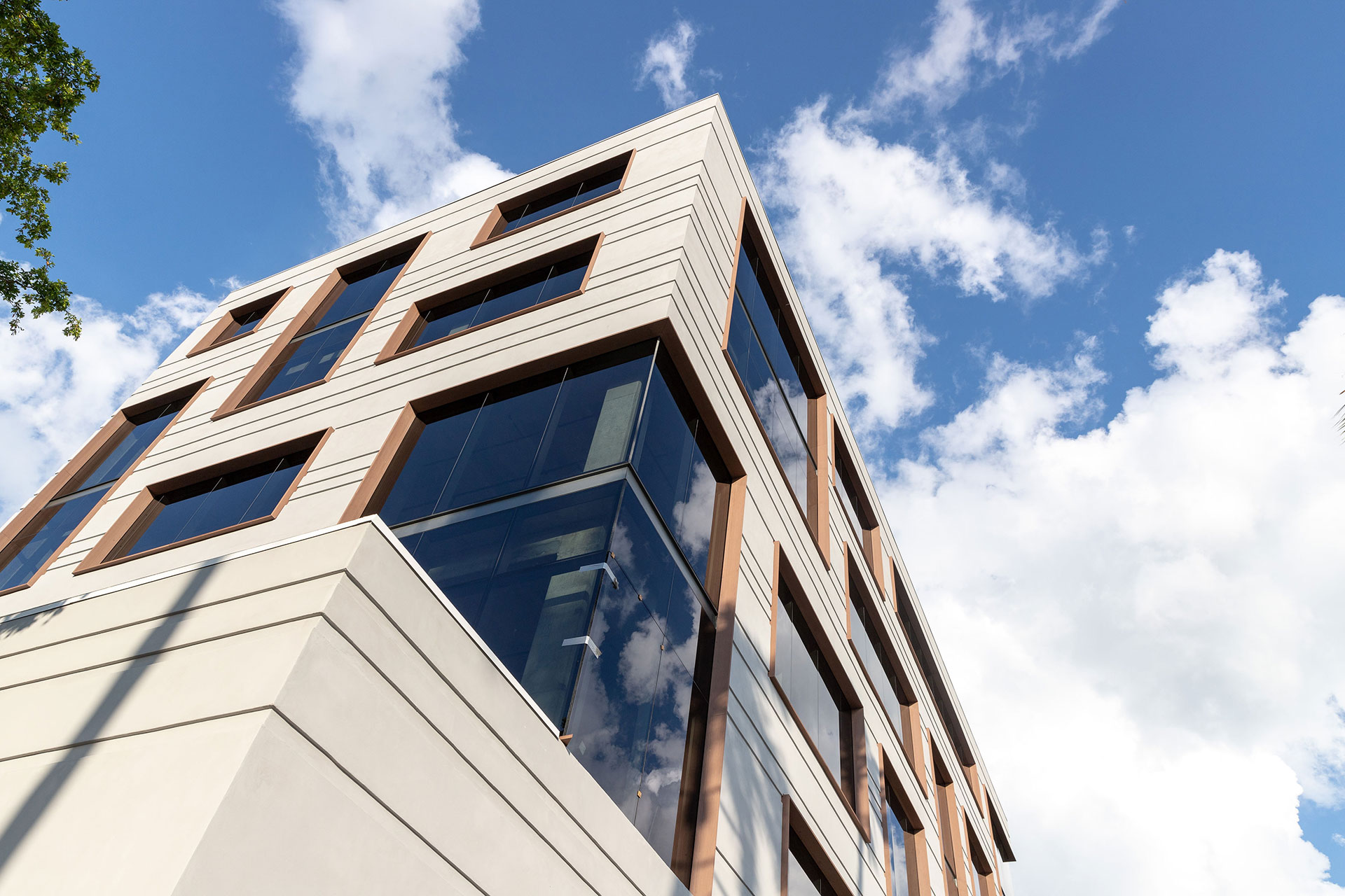 3480 main hwy exterior up miami 3480 main hwy exterior up miami